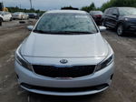 2017 Kia Forte Lx Серебряный vin: 3KPFL4A72HE093952