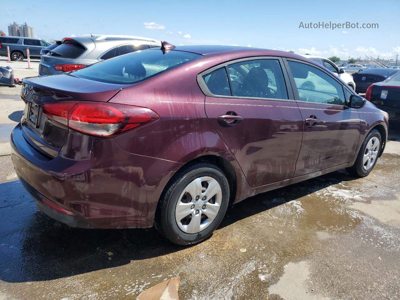 2017 Kia Forte Lx Burgundy vin: 3KPFL4A72HE144950