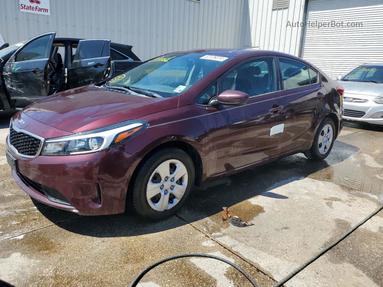 2017 Kia Forte Lx Burgundy vin: 3KPFL4A72HE144950