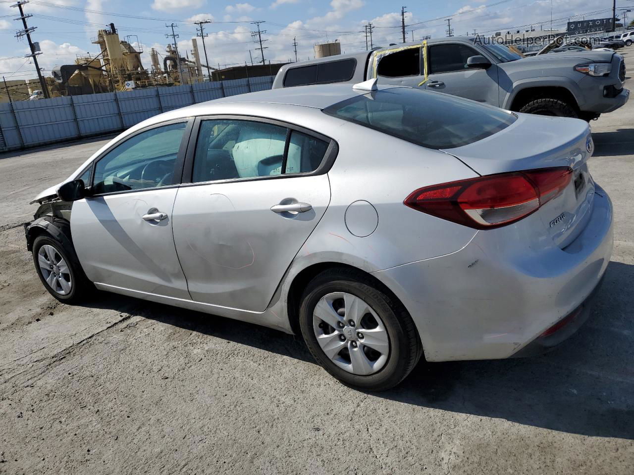 2018 Kia Forte Lx Gray vin: 3KPFL4A72JE166064