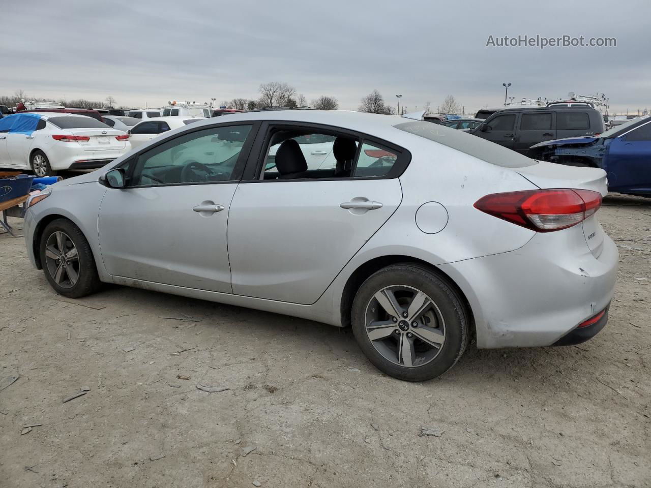 2018 Kia Forte Lx Silver vin: 3KPFL4A72JE243466