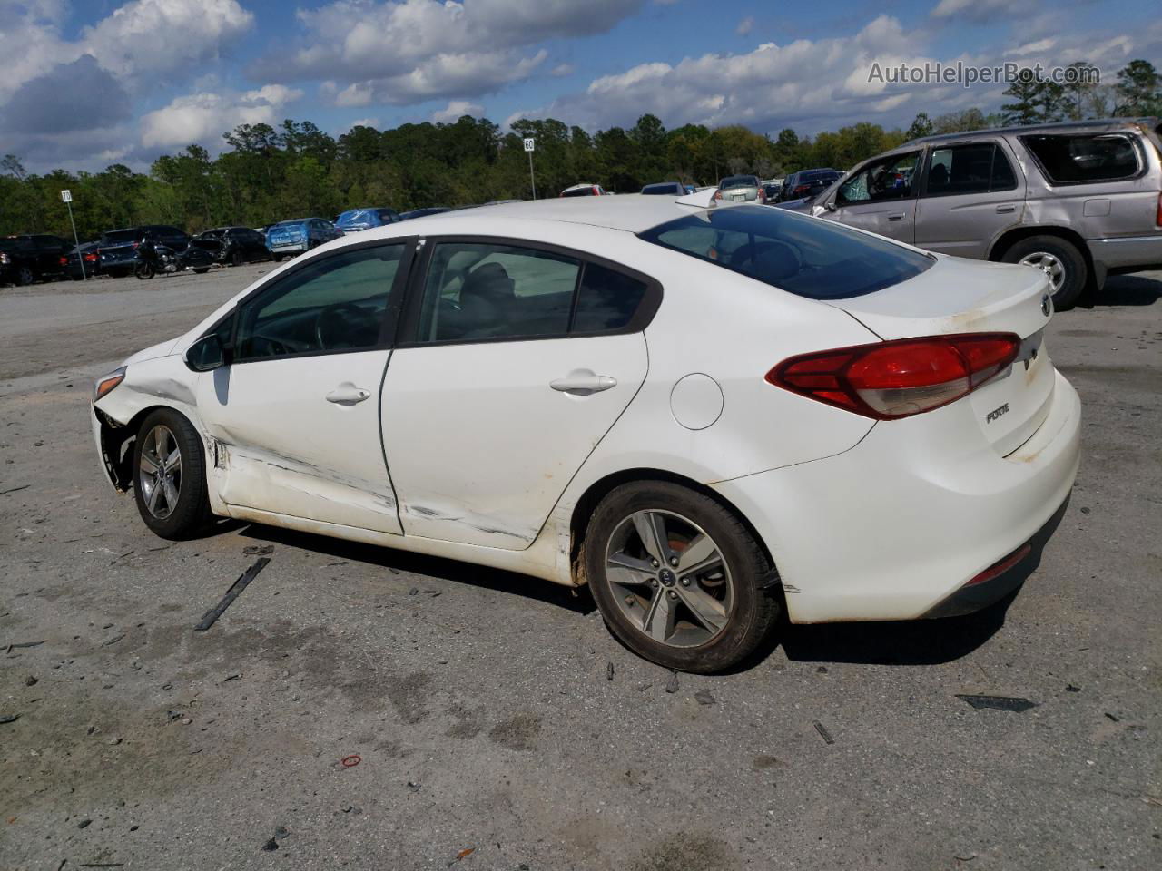 2018 Kia Forte Lx Silver vin: 3KPFL4A72JE247792