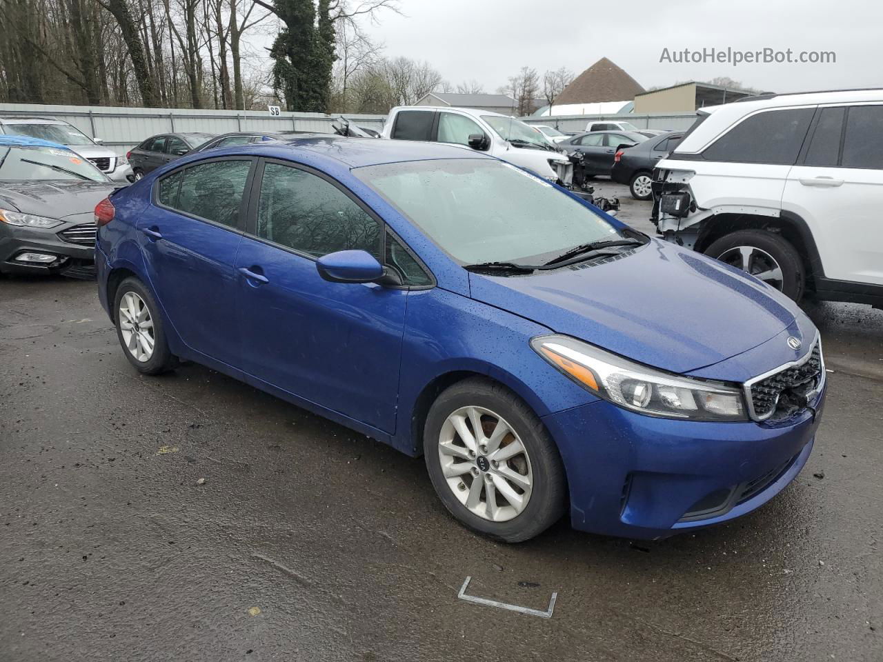 2017 Kia Forte Lx Синий vin: 3KPFL4A73HE015342