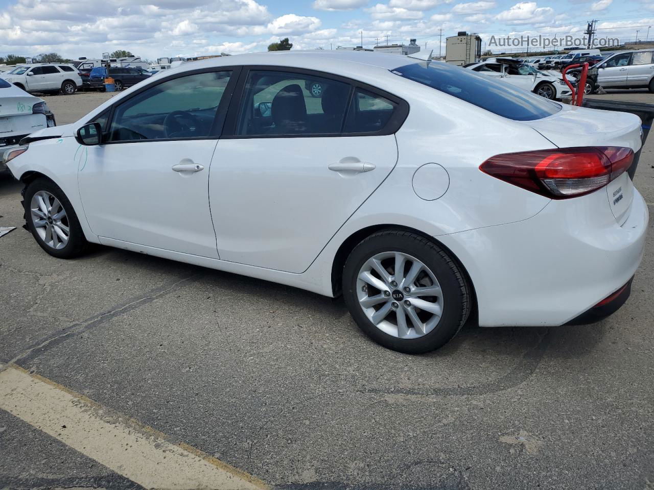 2017 Kia Forte Lx White vin: 3KPFL4A73HE149493