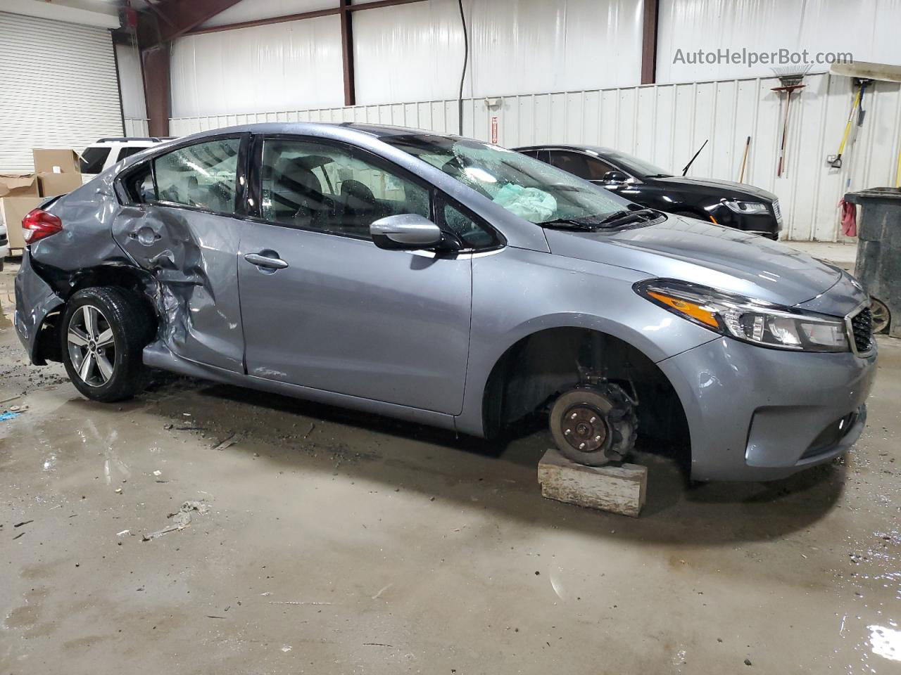 2018 Kia Forte Lx Gray vin: 3KPFL4A73JE198201