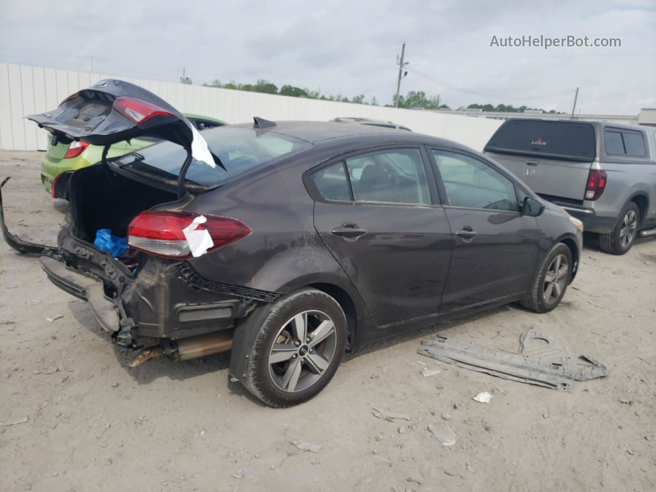 2018 Kia Forte Lx Угольный vin: 3KPFL4A73JE216857