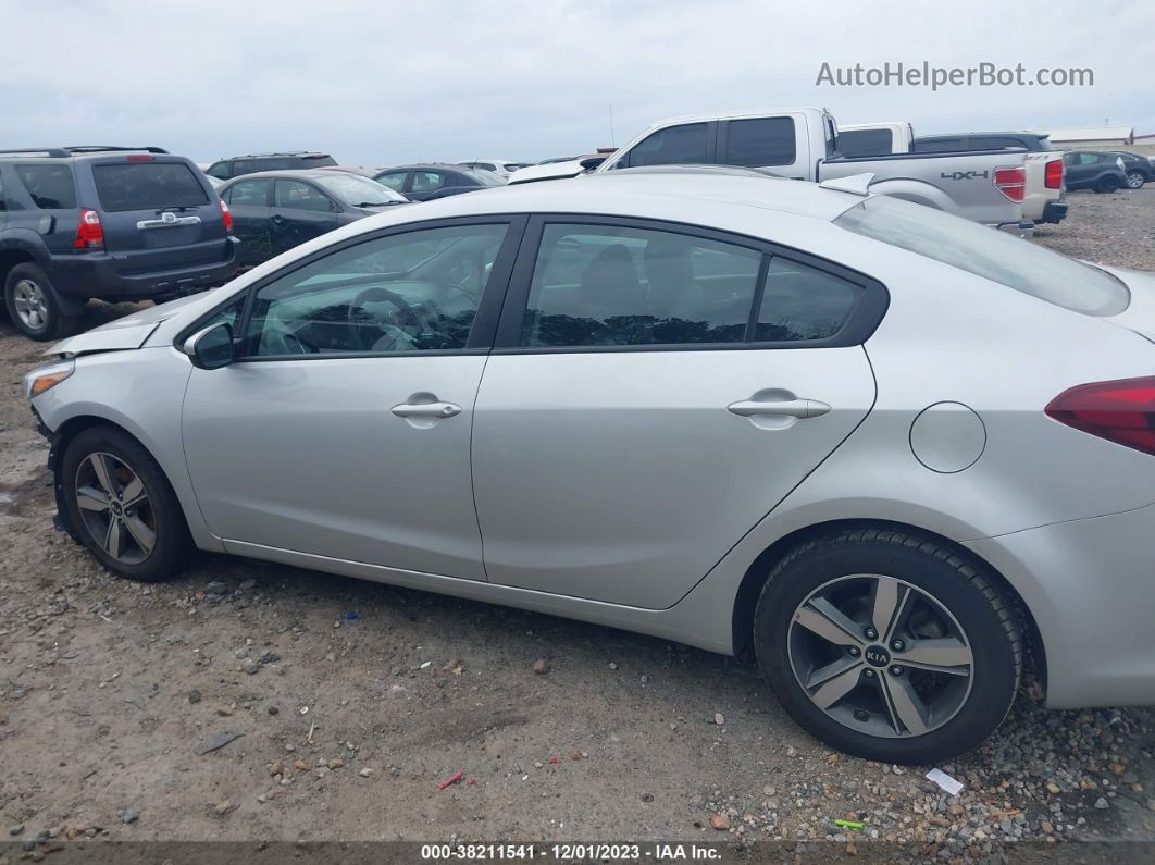 2018 Kia Forte Lx Silver vin: 3KPFL4A73JE241337