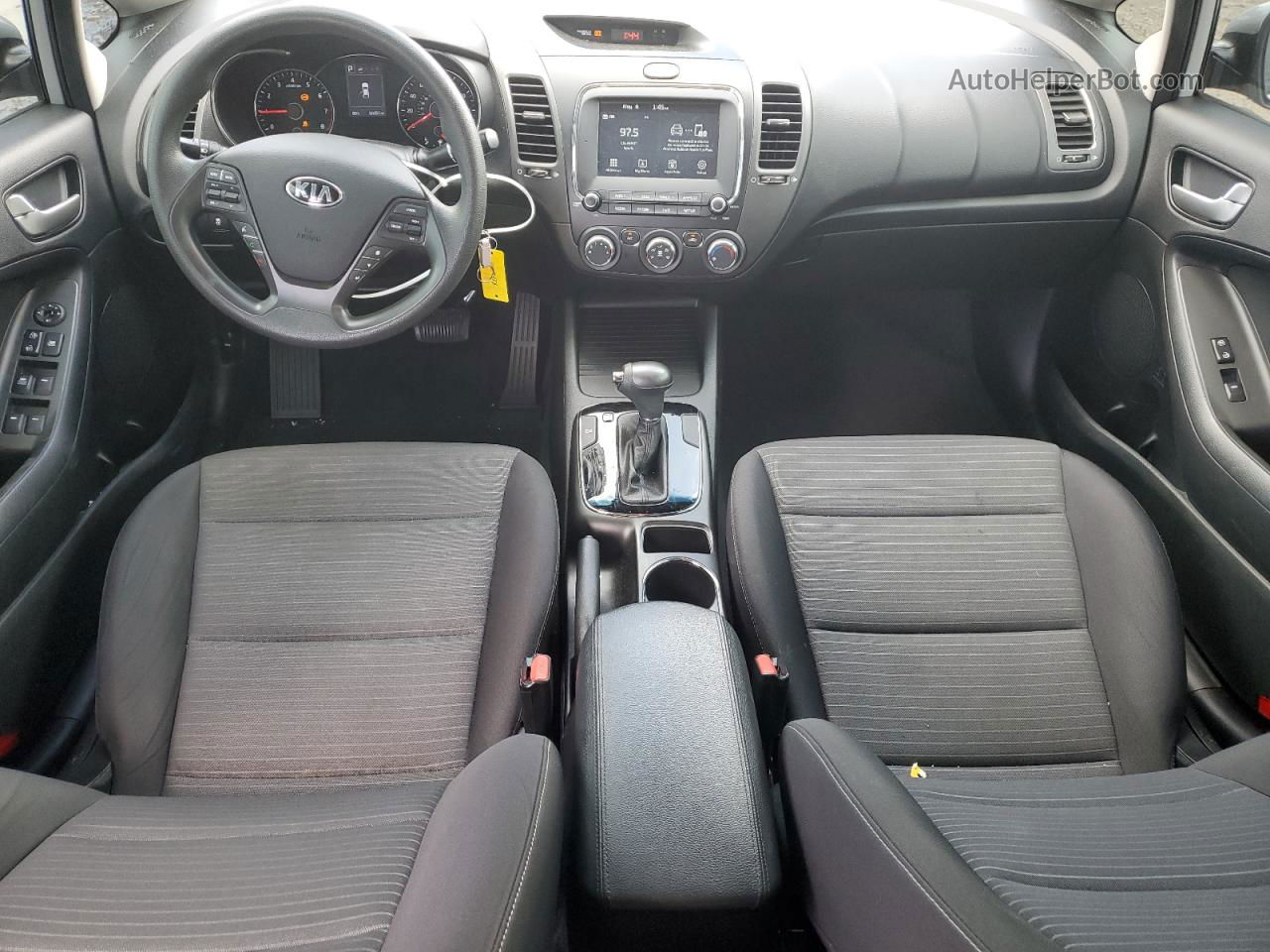 2018 Kia Forte Lx Silver vin: 3KPFL4A73JE262236