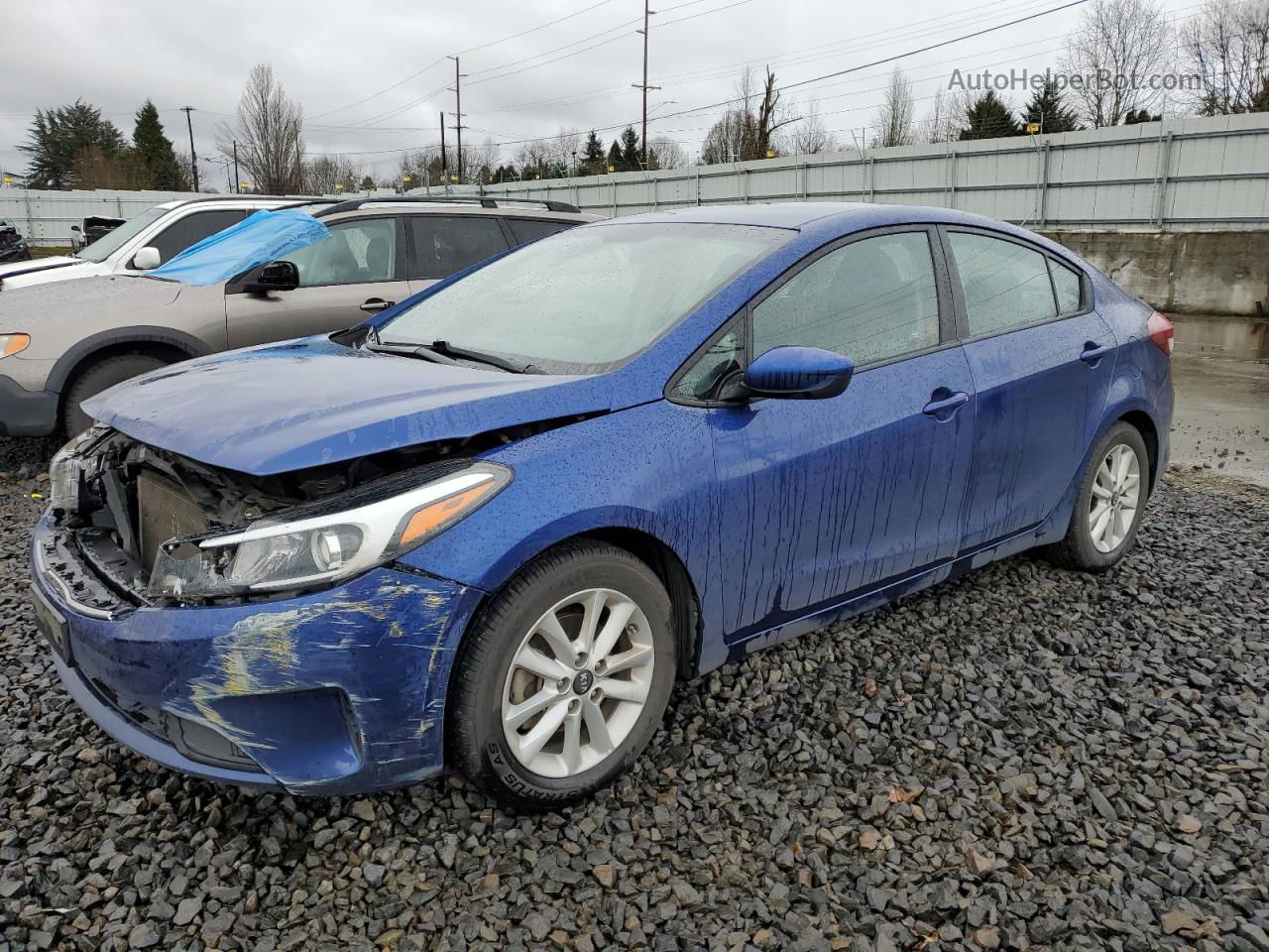 2017 Kia Forte Lx Blue vin: 3KPFL4A74HE151723