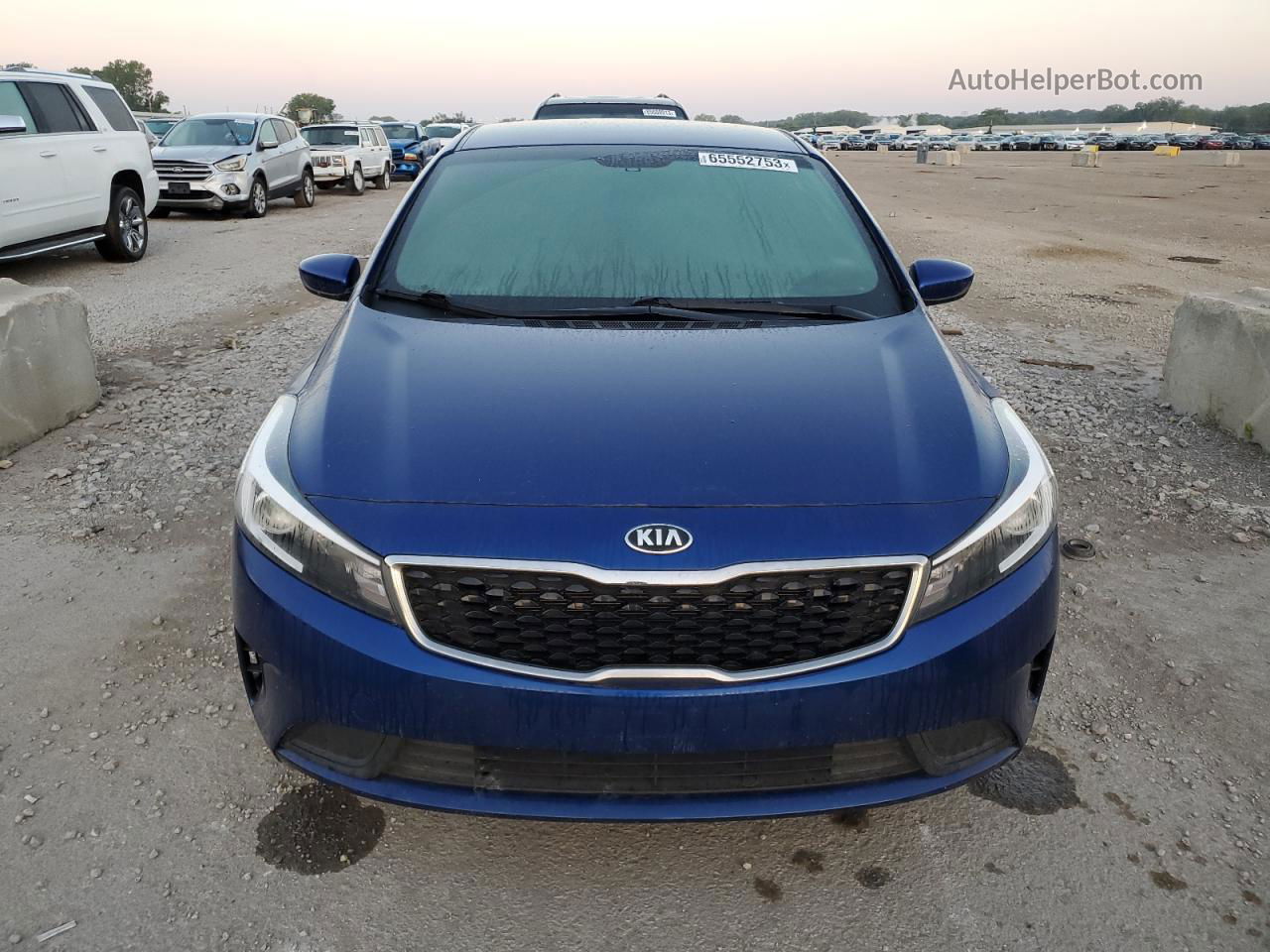 2017 Kia Forte Lx Blue vin: 3KPFL4A74HE158168