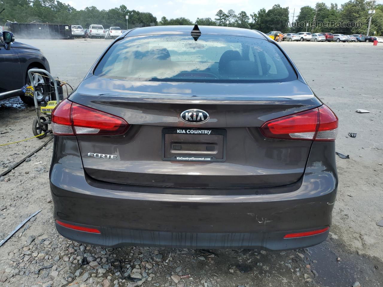 2018 Kia Forte Lx Brown vin: 3KPFL4A74JE201140