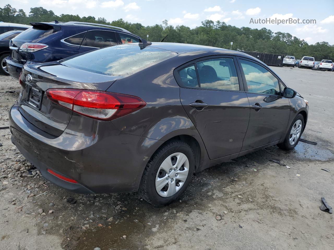 2018 Kia Forte Lx Brown vin: 3KPFL4A74JE201140