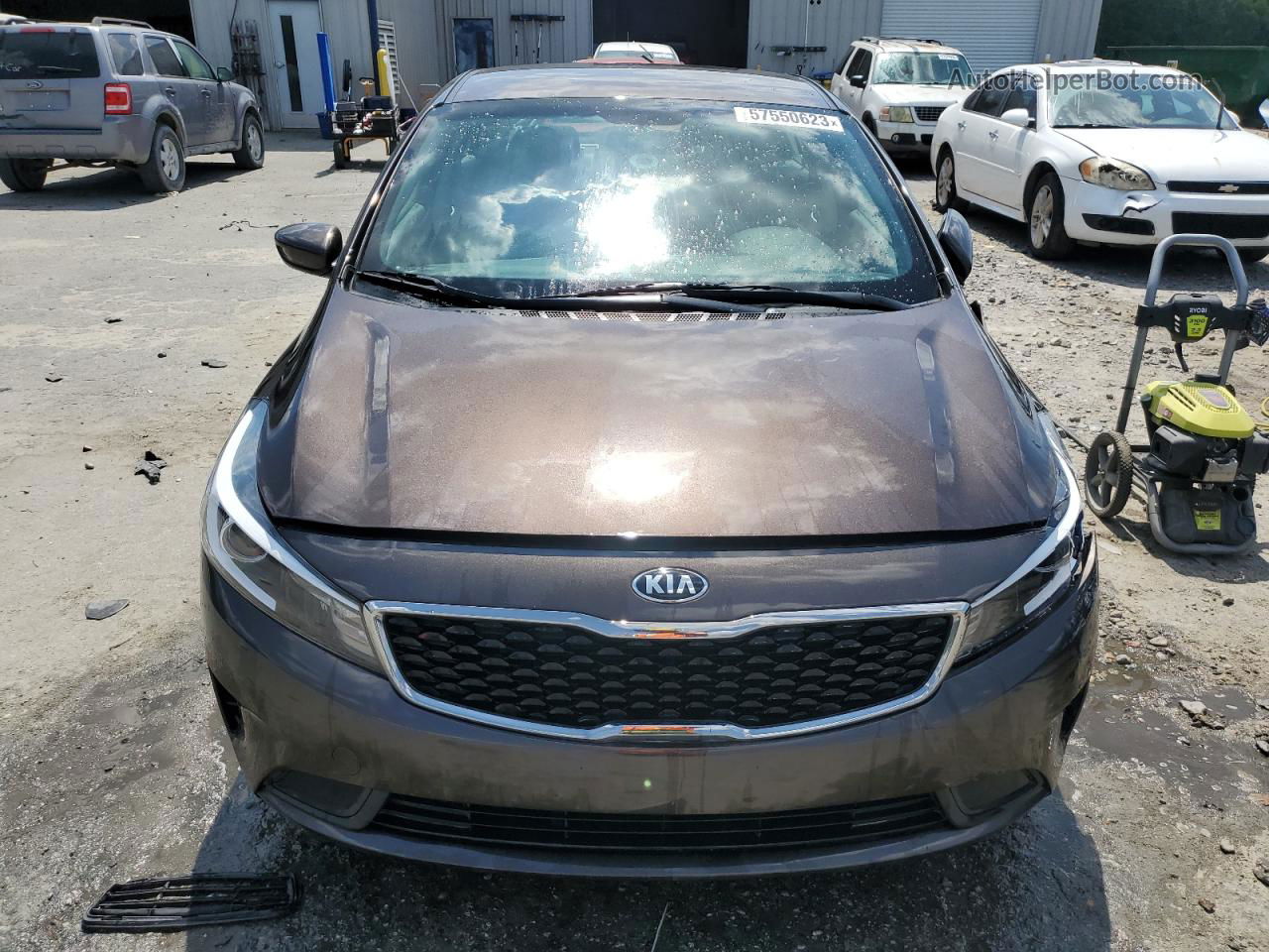 2018 Kia Forte Lx Brown vin: 3KPFL4A74JE201140