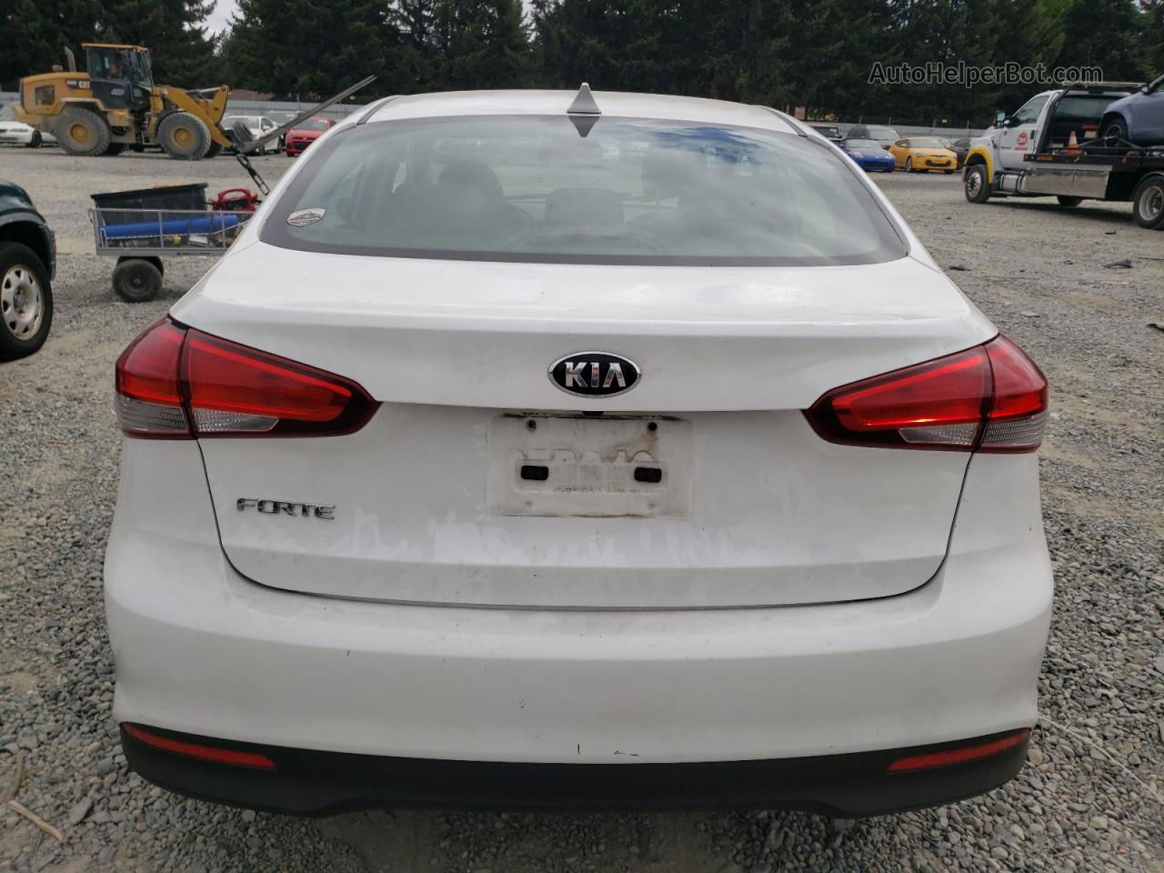 2018 Kia Forte Lx White vin: 3KPFL4A74JE217936