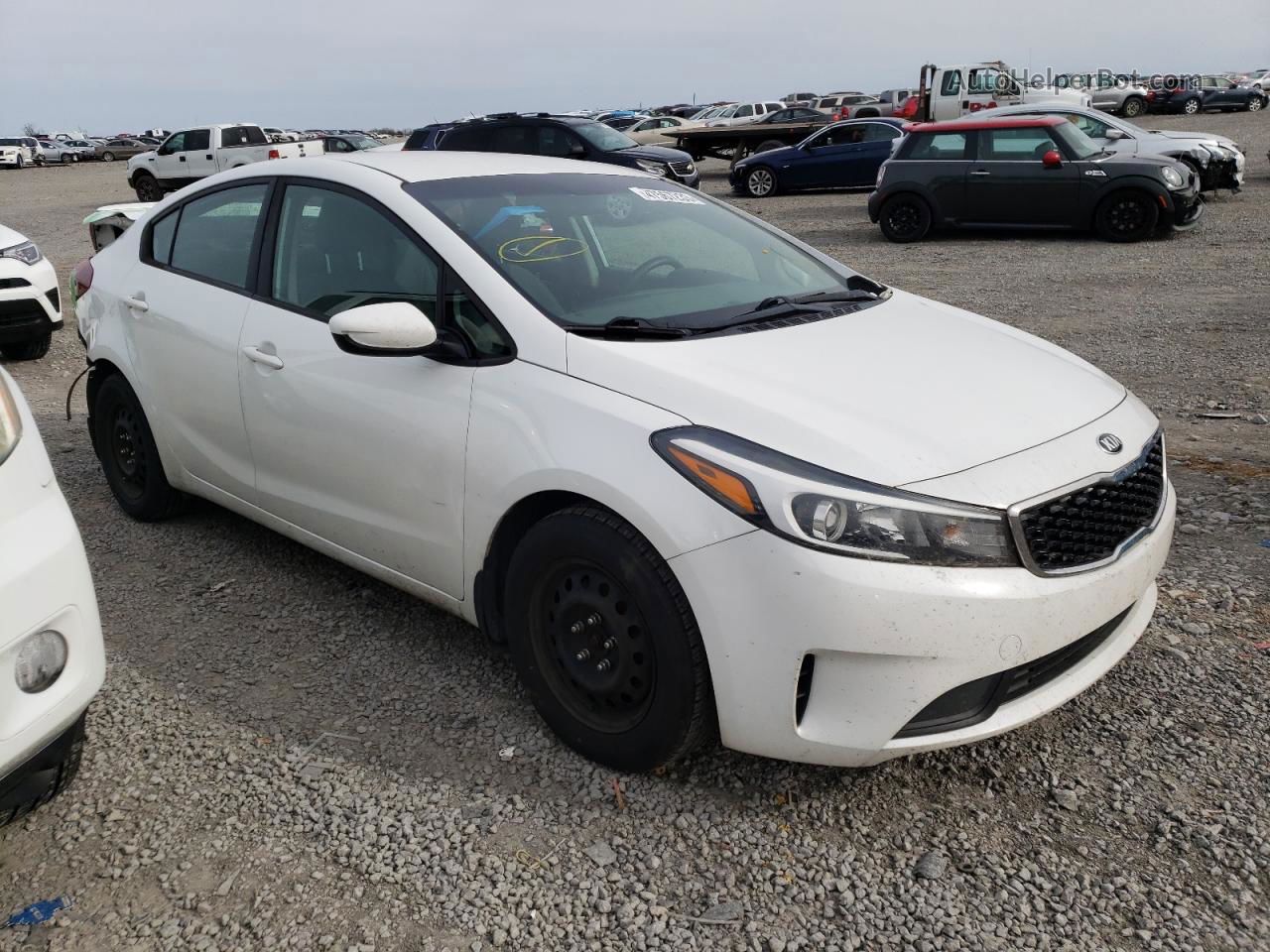 2018 Kia Forte Lx White vin: 3KPFL4A74JE221095