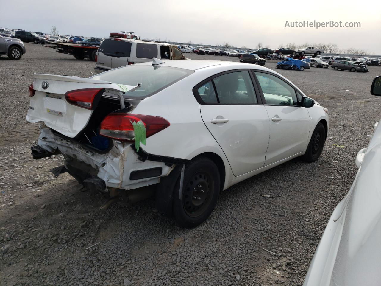 2018 Kia Forte Lx White vin: 3KPFL4A74JE221095