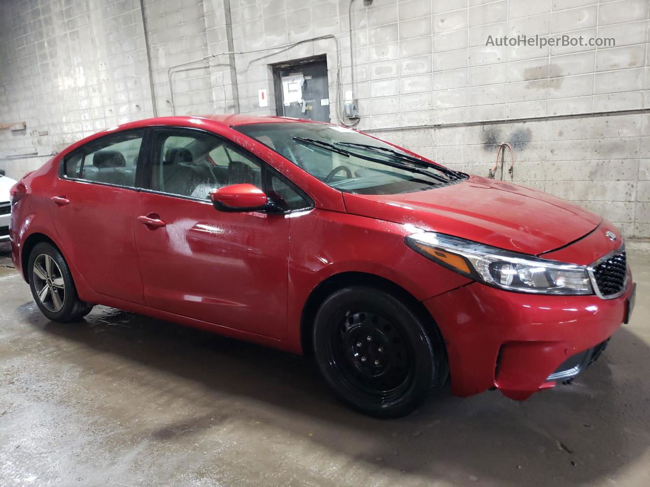 2018 Kia Forte Lx Red vin: 3KPFL4A74JE243114