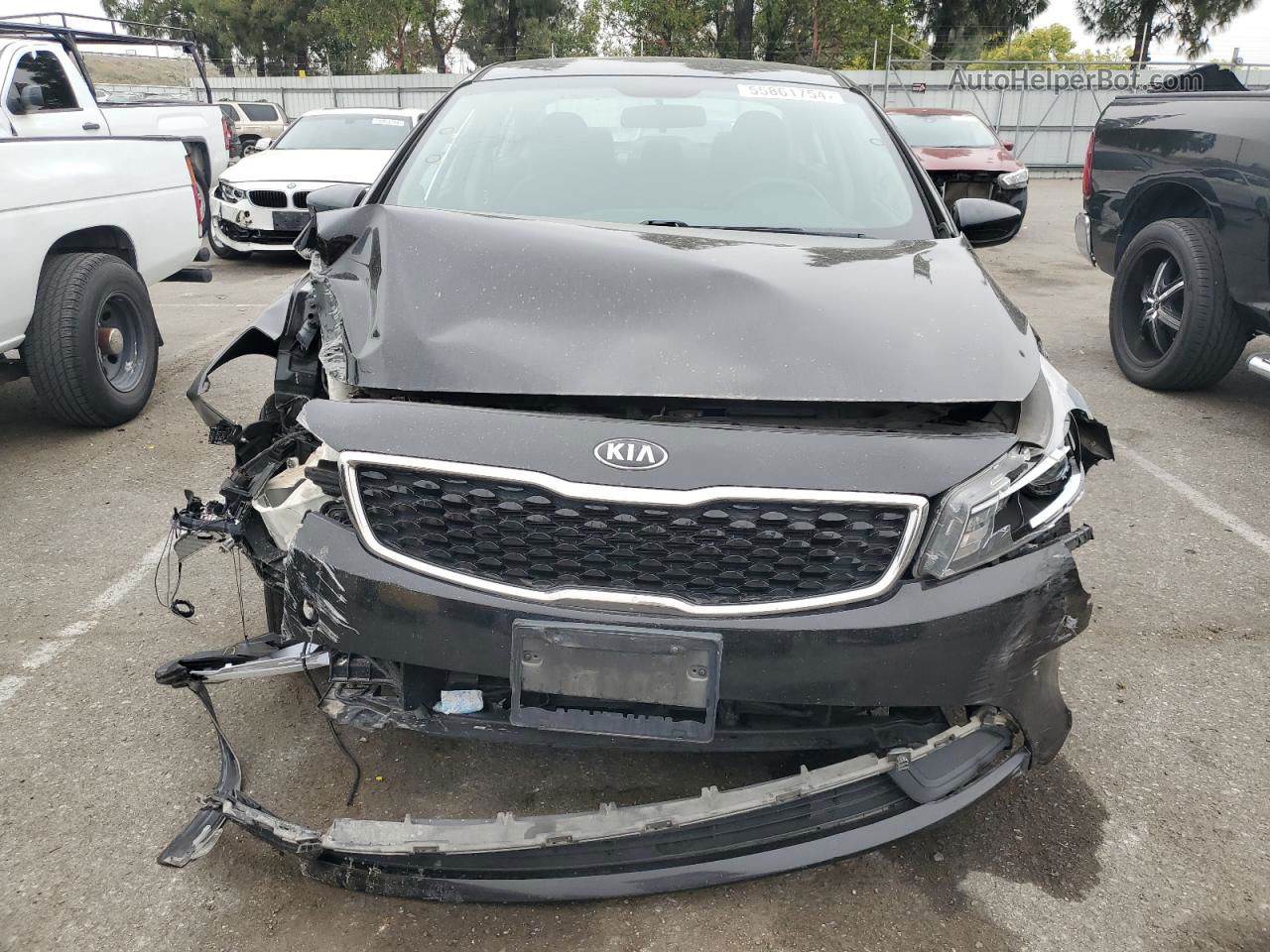 2018 Kia Forte Lx Черный vin: 3KPFL4A74JE249172