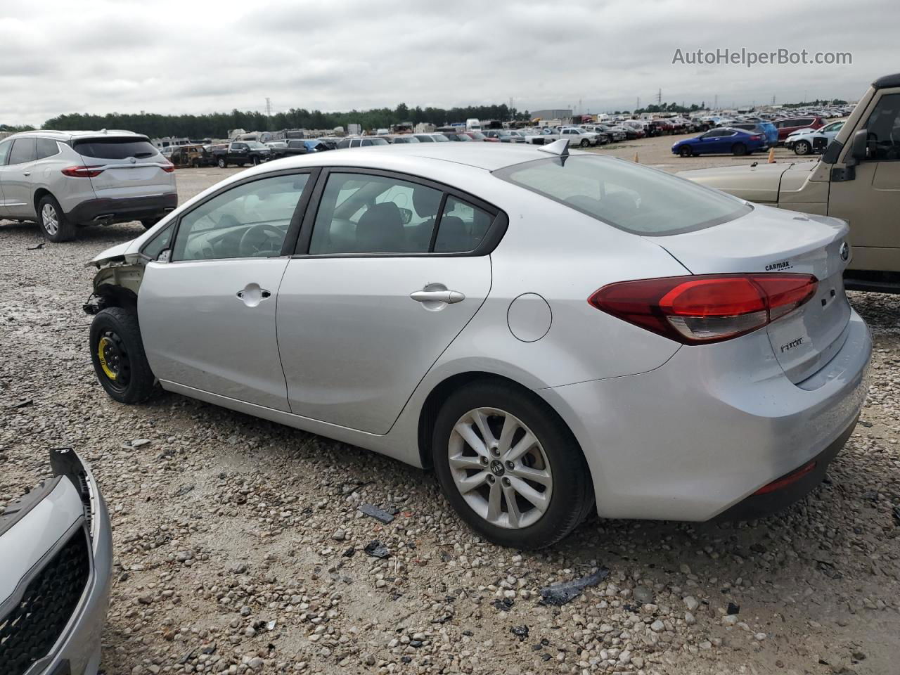 2017 Kia Forte Lx Silver vin: 3KPFL4A75HE002978