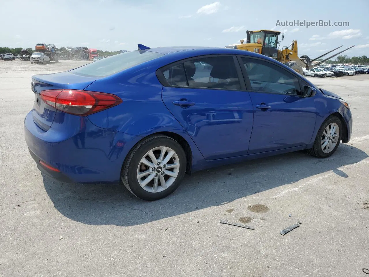 2017 Kia Forte Lx Blue vin: 3KPFL4A75HE117113