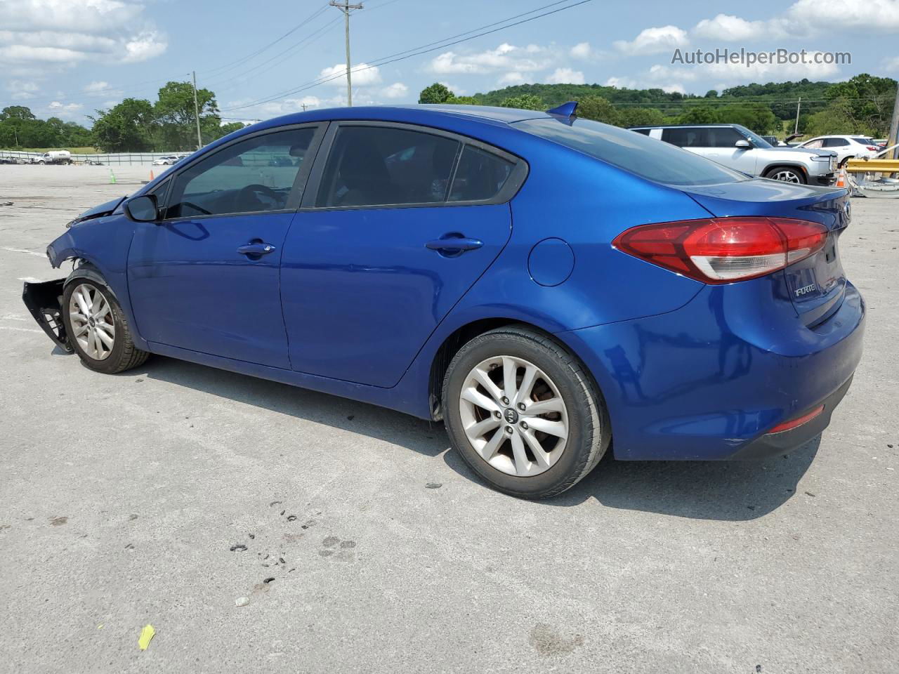 2017 Kia Forte Lx Blue vin: 3KPFL4A75HE117113