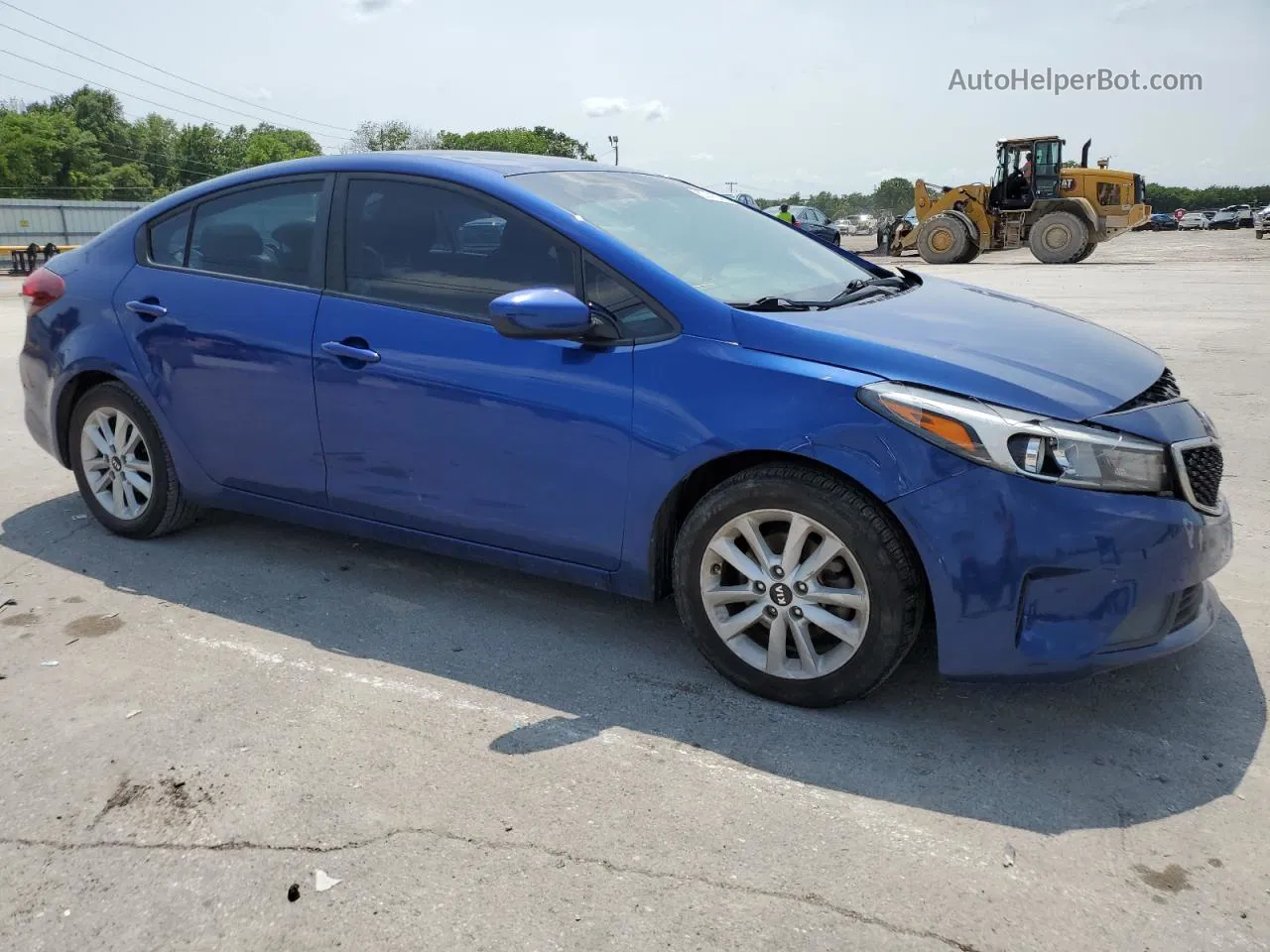 2017 Kia Forte Lx Blue vin: 3KPFL4A75HE117113