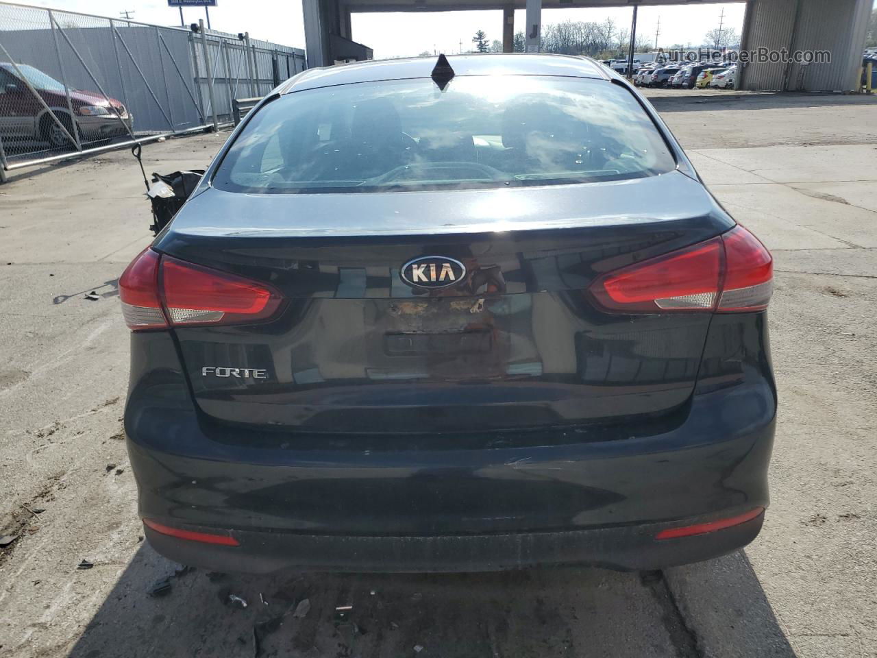 2018 Kia Forte Lx Black vin: 3KPFL4A75JE183764