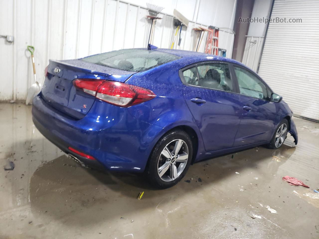 2018 Kia Forte Lx Blue vin: 3KPFL4A75JE192349