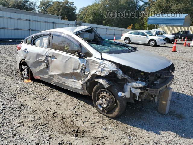 2018 Kia Forte Lx Silver vin: 3KPFL4A75JE247446