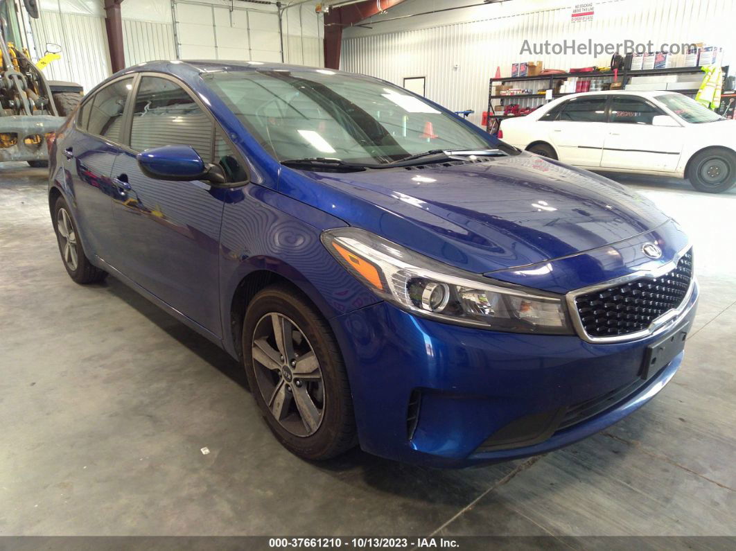 2018 Kia Forte S Blue vin: 3KPFL4A75JE261444