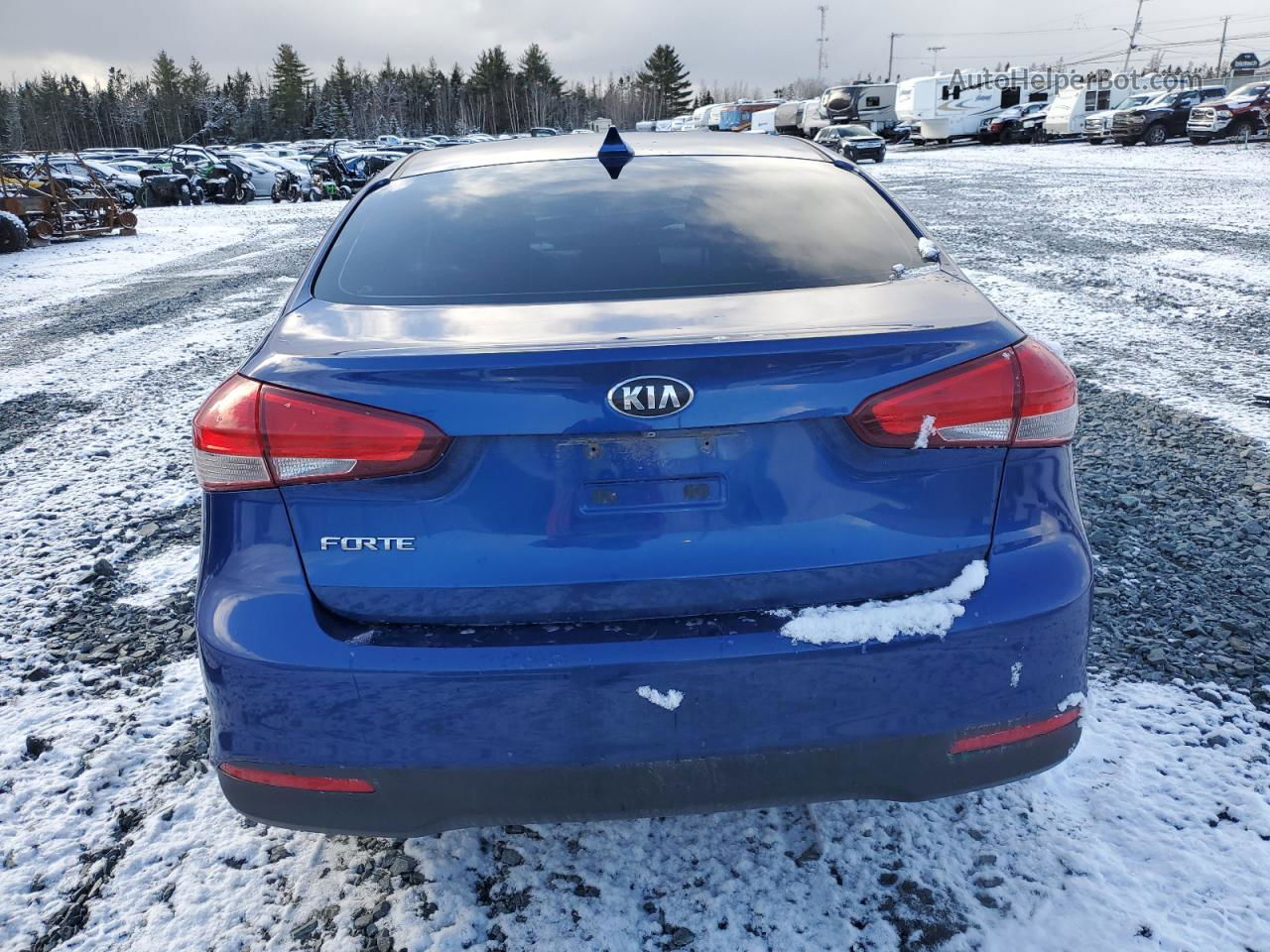 2018 Kia Forte Lx Blue vin: 3KPFL4A75JE277448