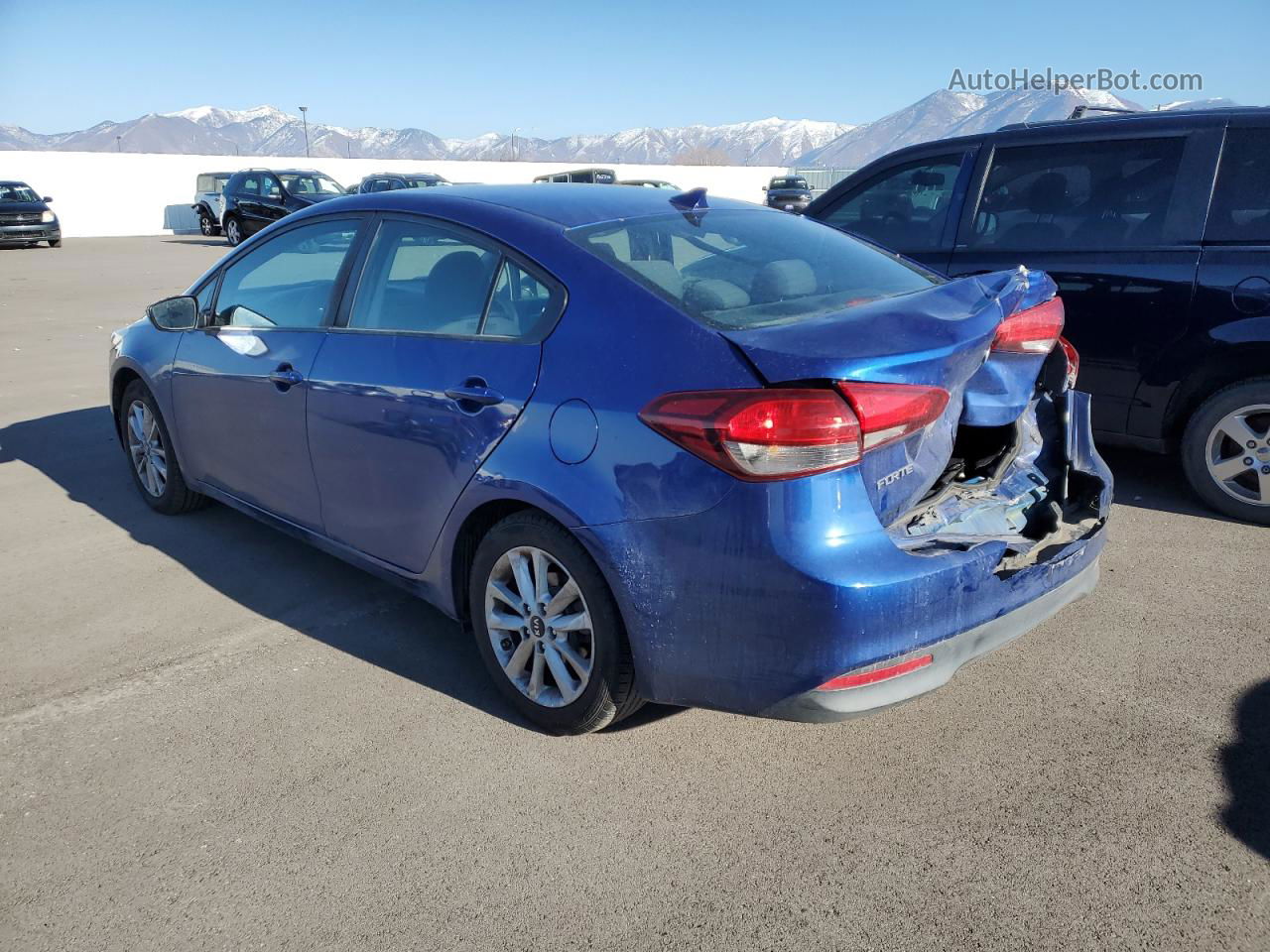 2017 Kia Forte Lx Blue vin: 3KPFL4A76HE051879