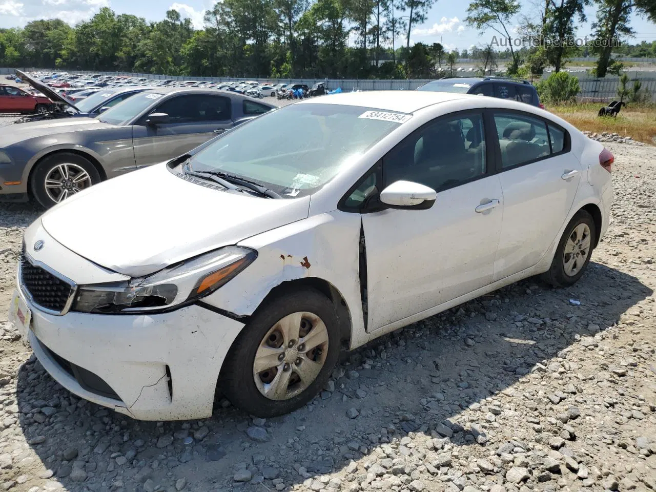 2017 Kia Forte Lx White vin: 3KPFL4A76HE107142