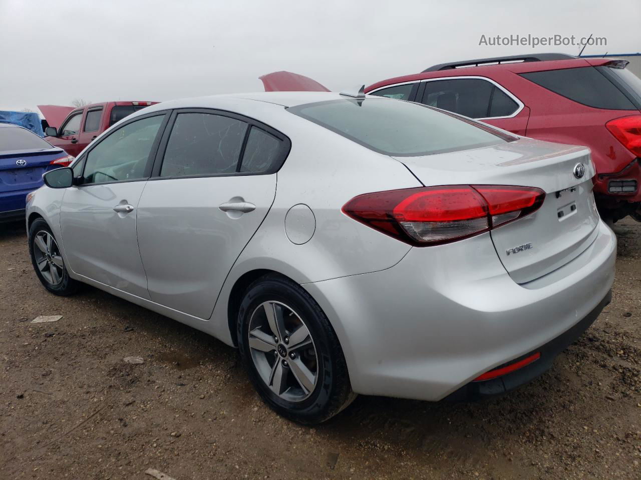 2018 Kia Forte Lx Silver vin: 3KPFL4A76JE226198