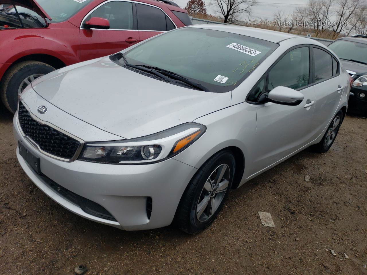 2018 Kia Forte Lx Silver vin: 3KPFL4A76JE226198