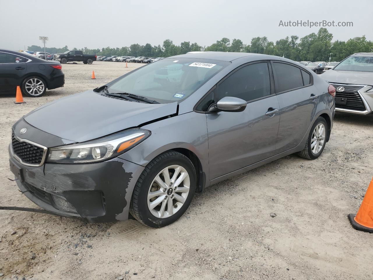 2017 Kia Forte Lx Серый vin: 3KPFL4A77HE012203