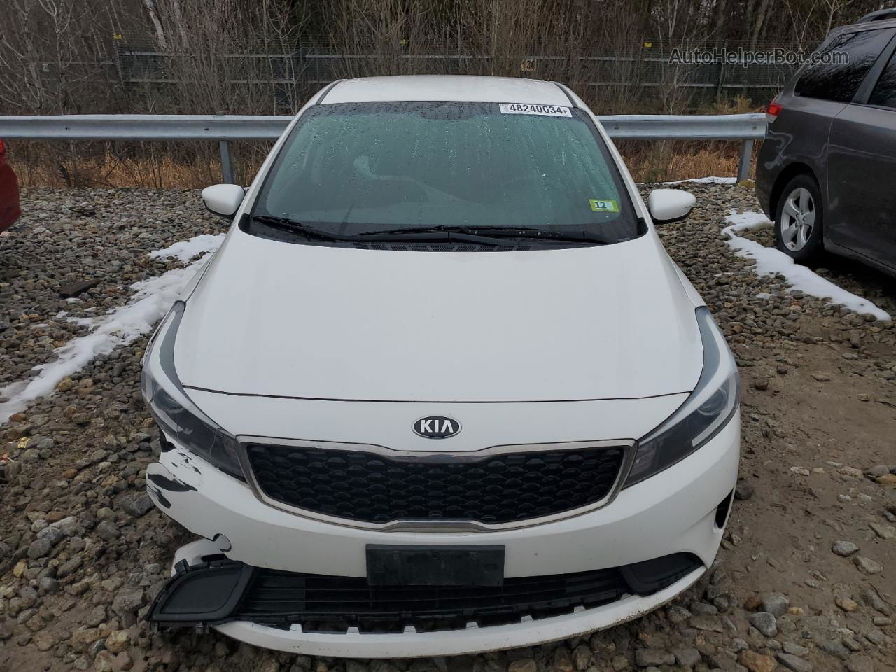 2017 Kia Forte Lx White vin: 3KPFL4A77HE051339