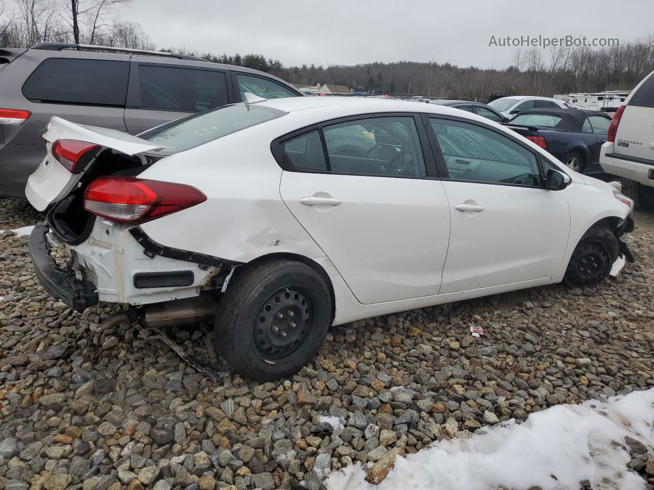 2017 Kia Forte Lx White vin: 3KPFL4A77HE051339