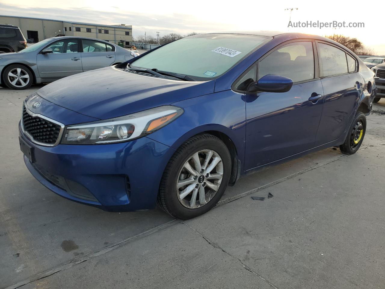 2017 Kia Forte Lx Blue vin: 3KPFL4A77HE151151