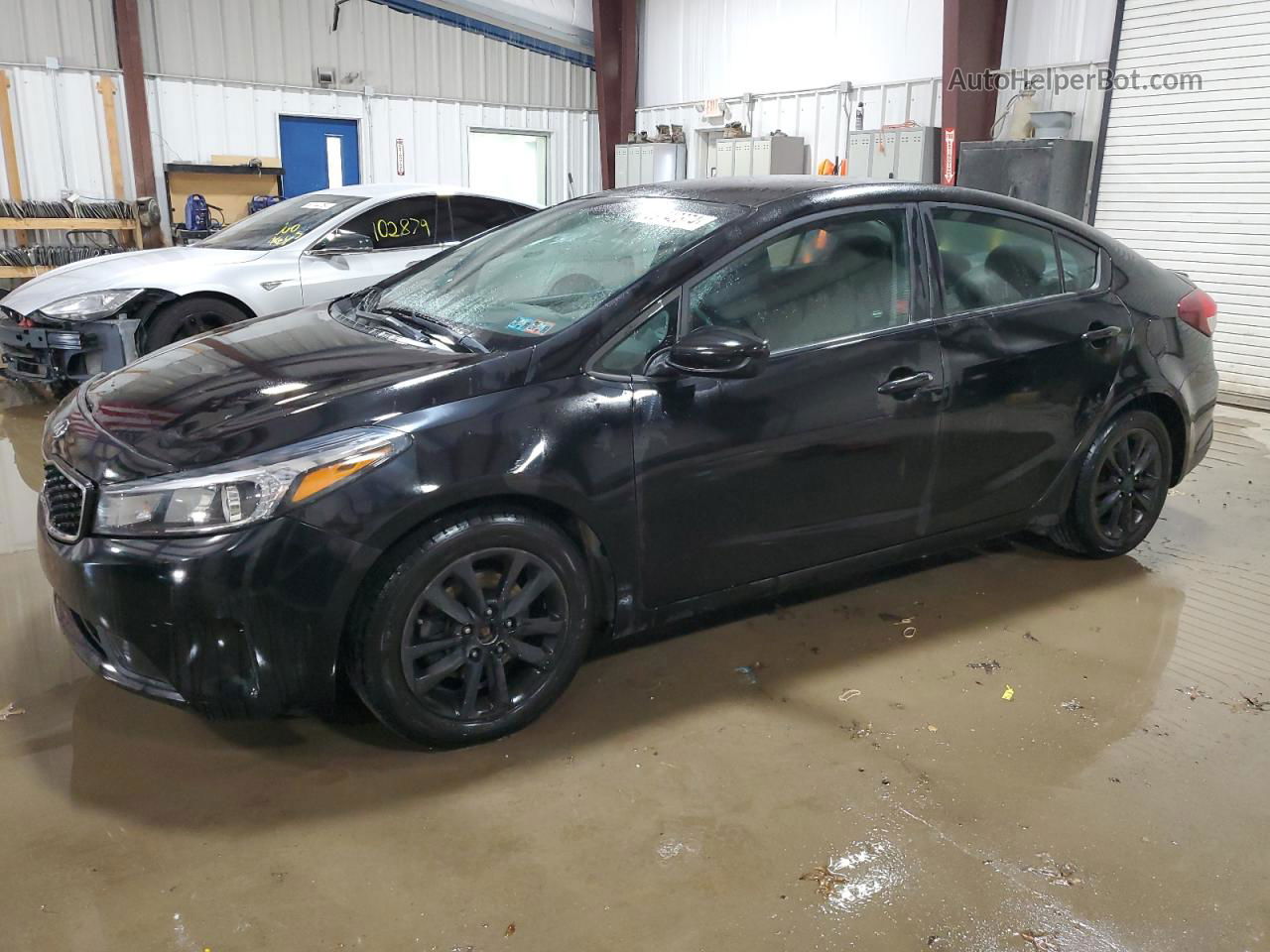 2017 Kia Forte Lx Black vin: 3KPFL4A78HE011366