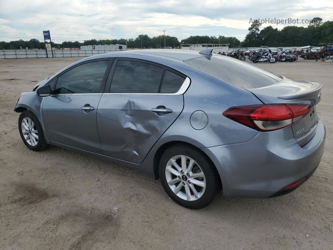 2017 Kia Forte Lx Gray vin: 3KPFL4A78HE115565