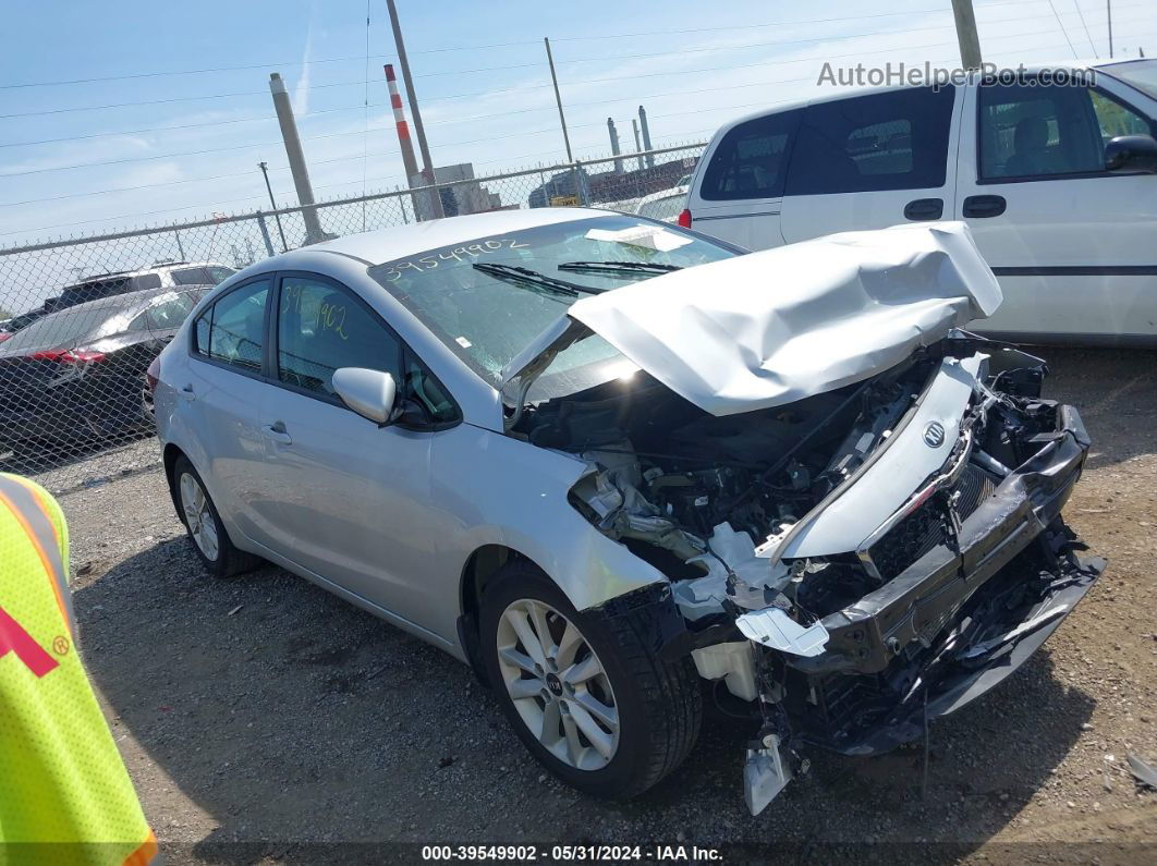 2017 Kia Forte Lx Silver vin: 3KPFL4A78HE132933