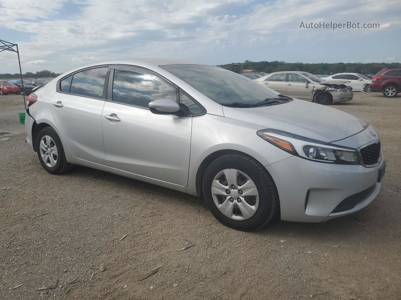 2017 Kia Forte Lx Silver vin: 3KPFL4A79HE061760