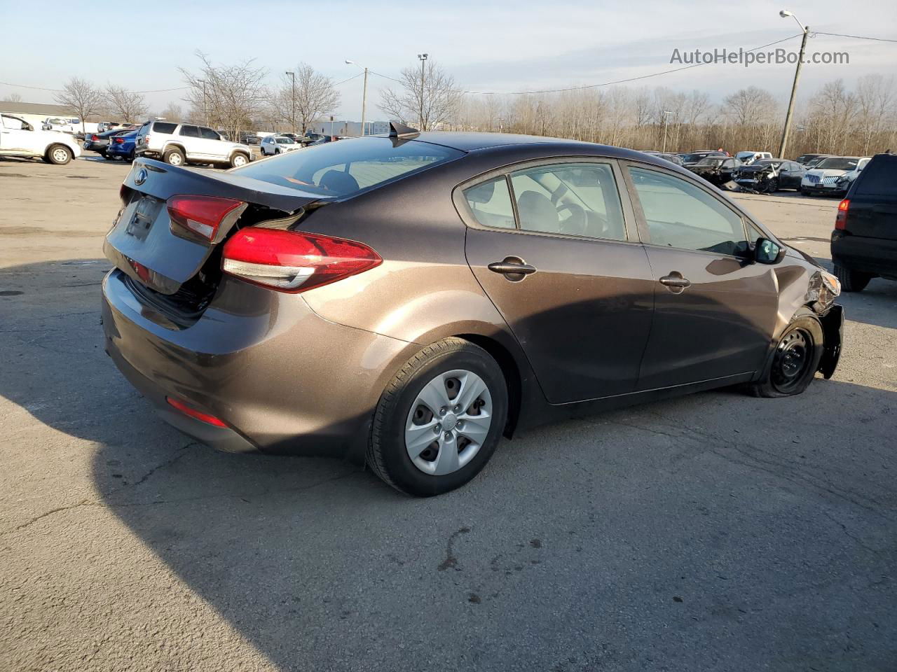 2018 Kia Forte Lx Brown vin: 3KPFL4A79JE212408