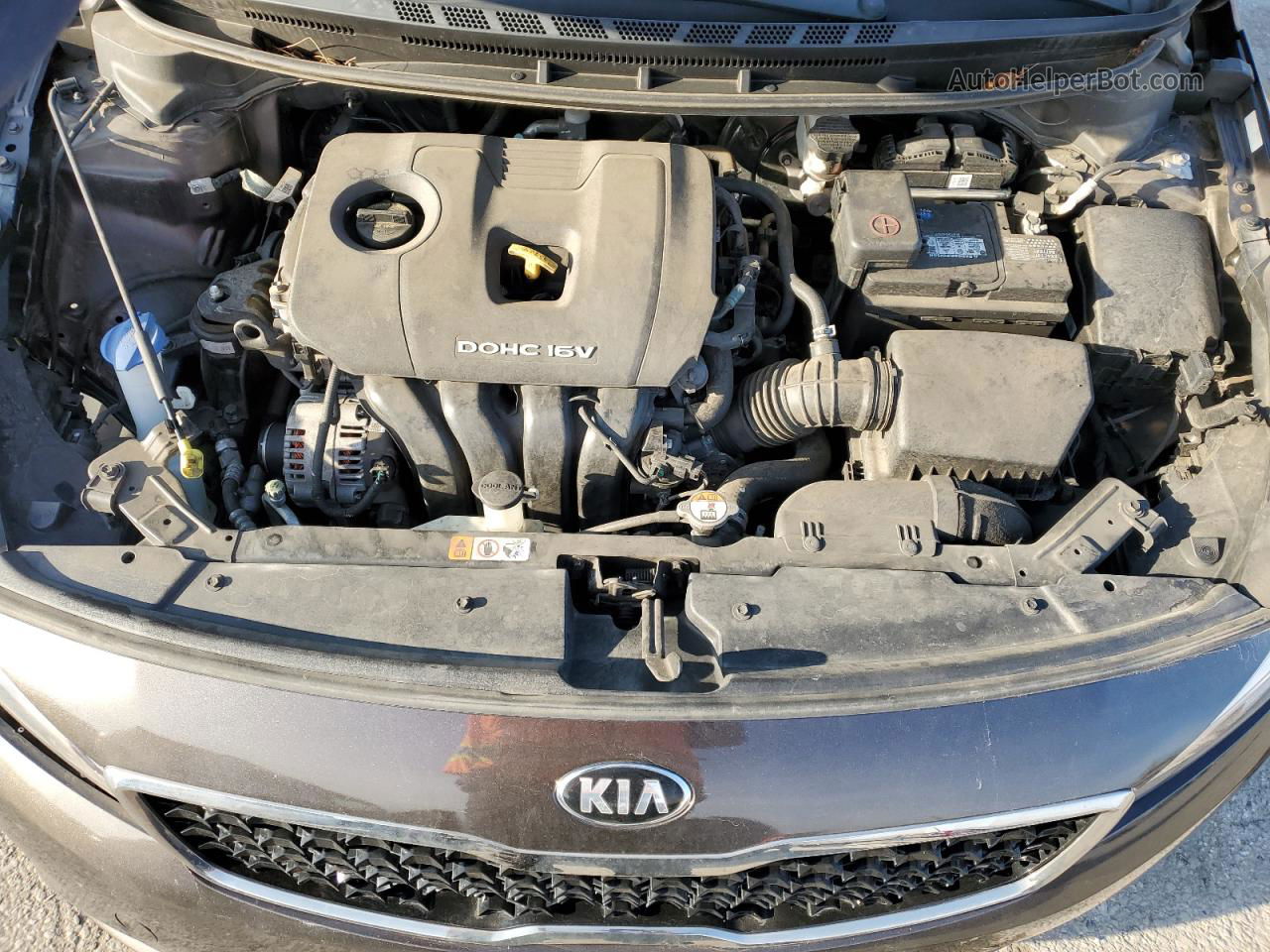 2018 Kia Forte Lx Brown vin: 3KPFL4A79JE212408