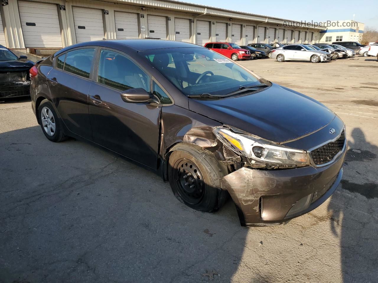 2018 Kia Forte Lx Brown vin: 3KPFL4A79JE212408