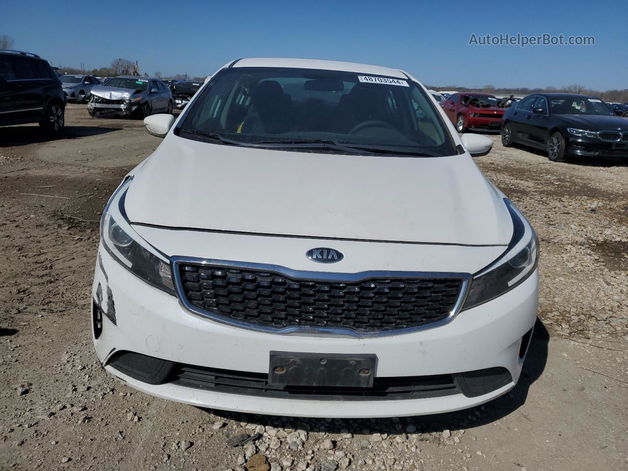 2018 Kia Forte Lx White vin: 3KPFL4A79JE241262