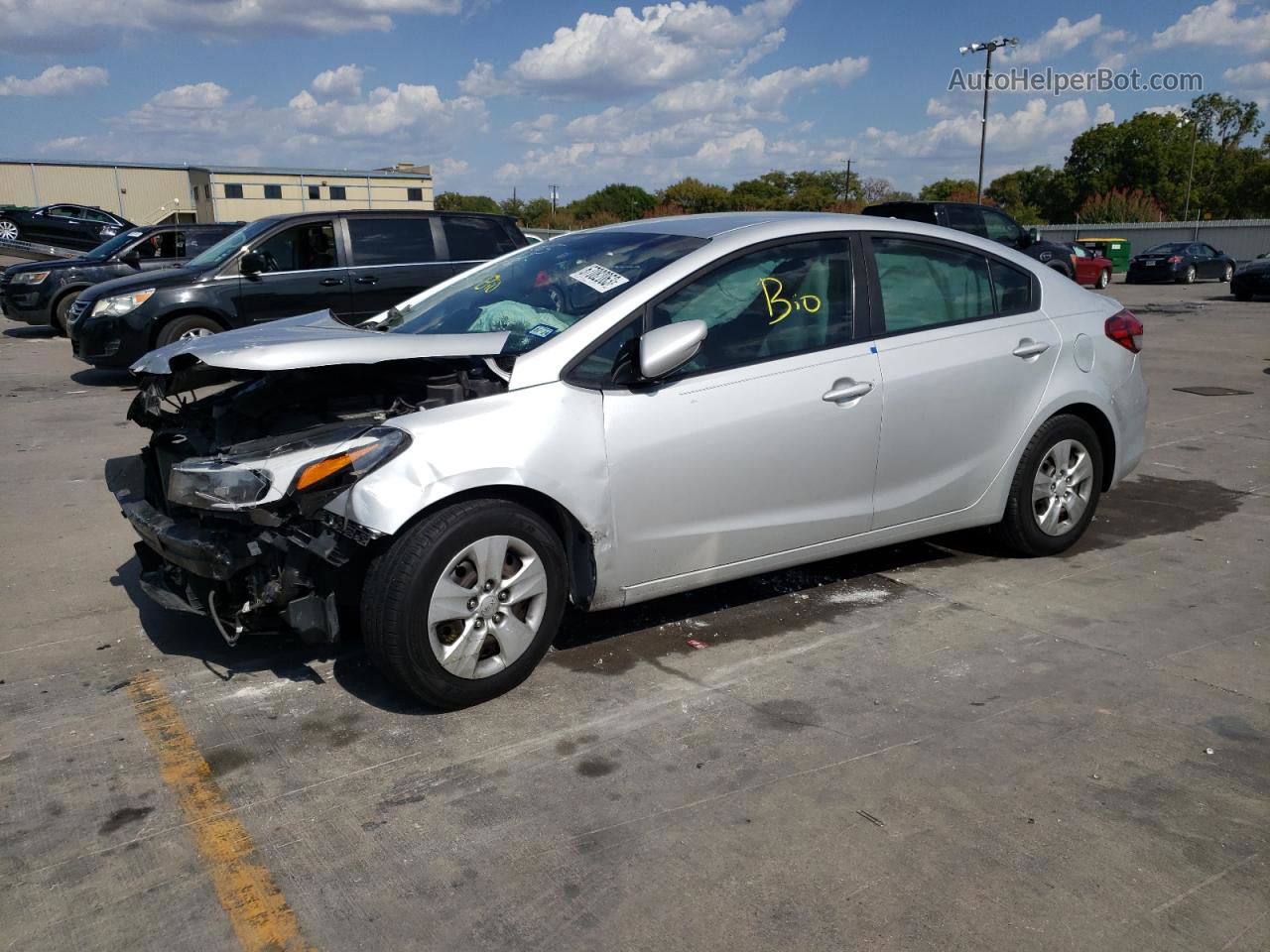 2018 Kia Forte Lx Silver vin: 3KPFL4A79JE249796