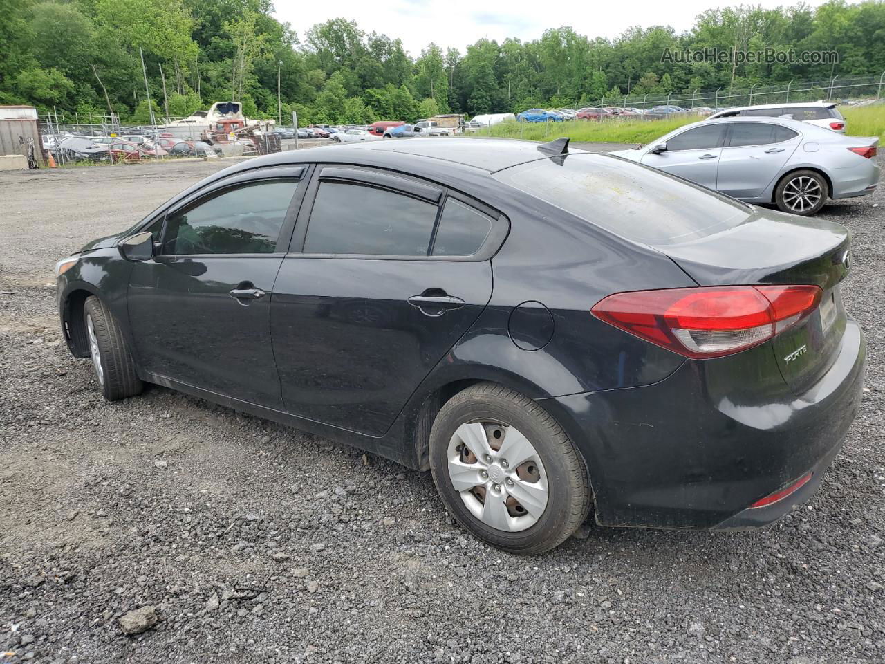 2017 Kia Forte Lx Черный vin: 3KPFL4A7XHE081094