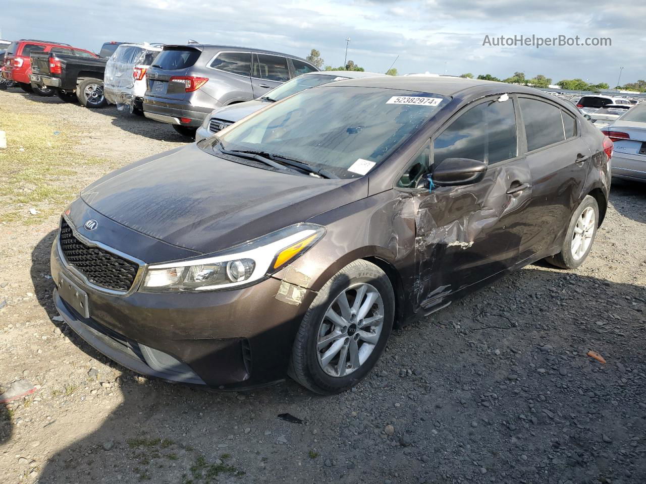 2017 Kia Forte Lx Brown vin: 3KPFL4A7XHE144999